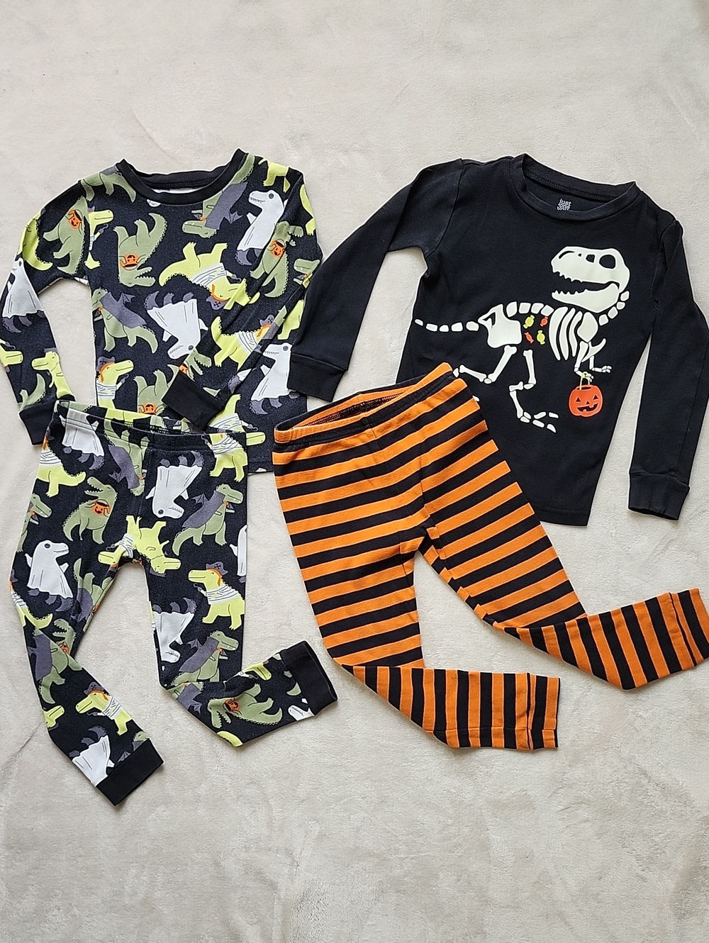 Carter's Halloween PJ  Dinosaur Skeleton Pajama, set Of 2, 4T